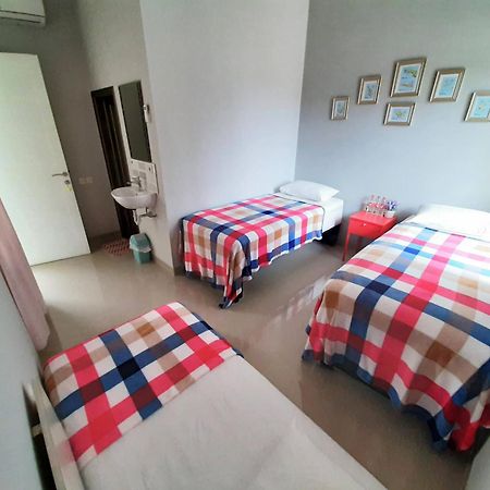 Inni Homestay Malang Kamer foto