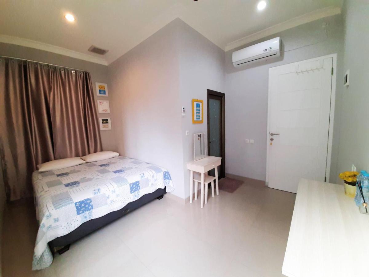 Inni Homestay Malang Kamer foto