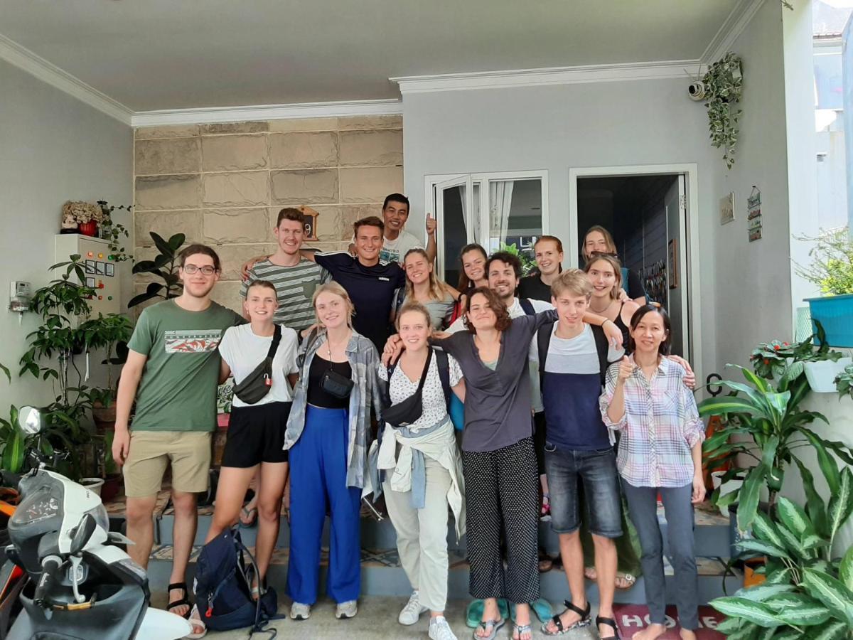 Inni Homestay Malang Buitenkant foto