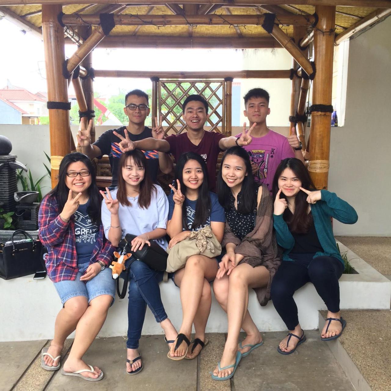 Inni Homestay Malang Buitenkant foto